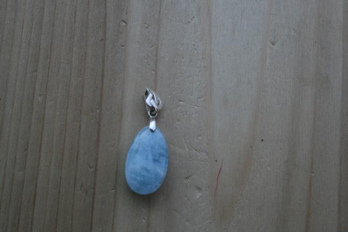 Aquamarine Pendant enhancement of clear communication, soothing and calming4251